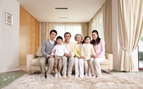 及時遠(yuǎn)離這三類親人，是人到中年該有的覺悟