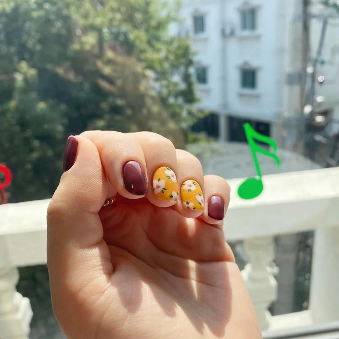 金秋國(guó)慶搭配復(fù)古長(zhǎng)島冰茶美甲，簡(jiǎn)直美醉了