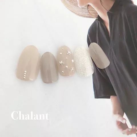 美甲如何配衣服？插圖(4)