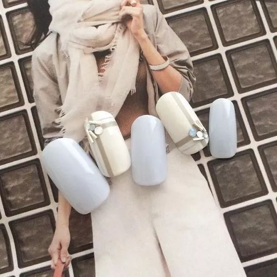 美甲如何配衣服？插圖(7)