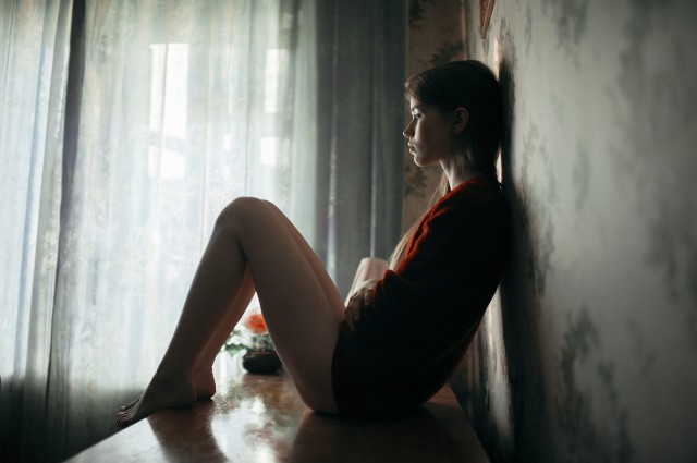 四十歲女人寂寞的表現(xiàn)有哪些，為大家全面分析一下她的心理