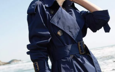女生風(fēng)衣穿什么打底？風(fēng)衣該如何選擇？