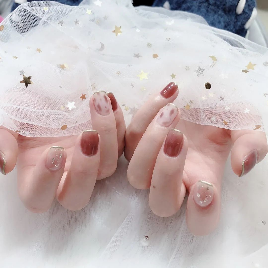11月份做什么美甲色能旺運？