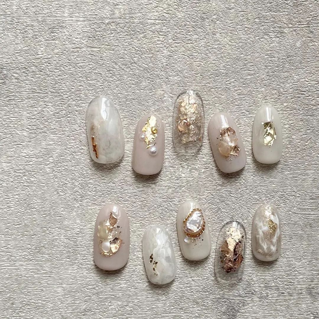 新款日系美甲款式，清透感暈染依然熱門！快來學著做做吧
