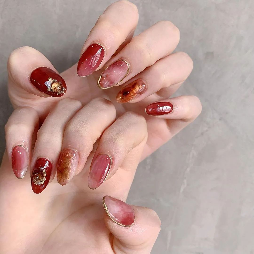 「名媛」做什么美甲？