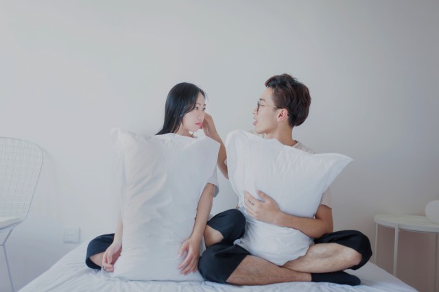 女朋友不開心怎么哄，哄女朋友的正確操作