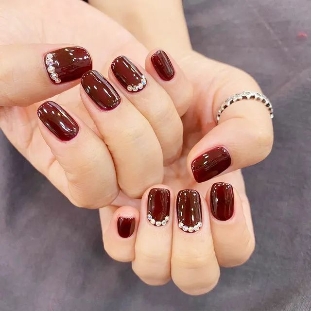 2021年1月做什么美甲色能旺運？