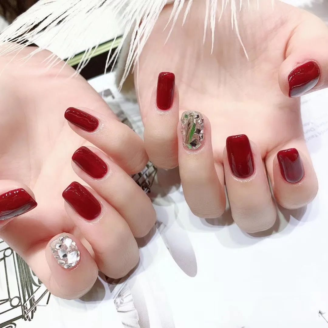 適合過年的80款紅色系美甲！旺運(yùn)又喜慶！