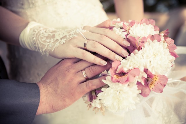 為什么現(xiàn)在的人不結(jié)婚不戀愛，現(xiàn)代年輕人對待婚戀的態(tài)度