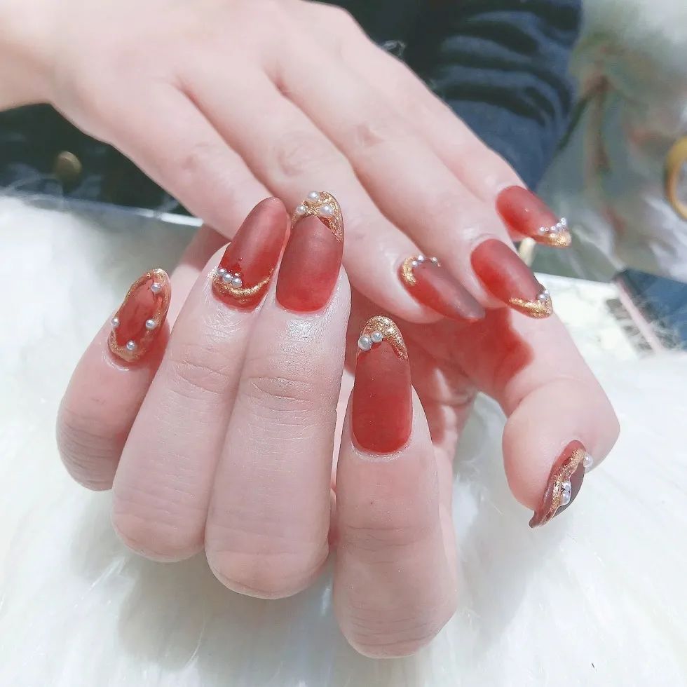 2021新年最后一波過年紅色美甲！再不做就來不及啦！