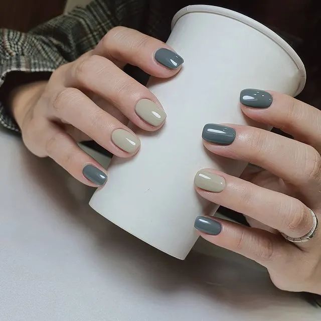 這個(gè)季節(jié)，最適合做哪些純色美甲呢？一起來瞧瞧