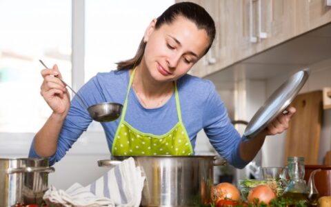 媳婦不喜歡吃婆婆做的飯?jiān)趺崔k，不喜歡吃婆婆做的飯你可以這樣做