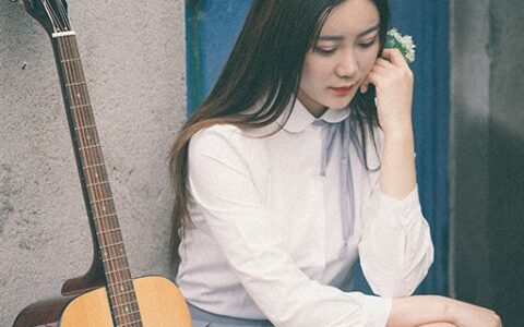 四月份適合穿什么衣服 絕美旅行穿搭