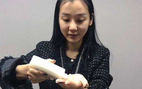 臉干燥緊繃刺痛小妙招 春季護(hù)膚有妙招