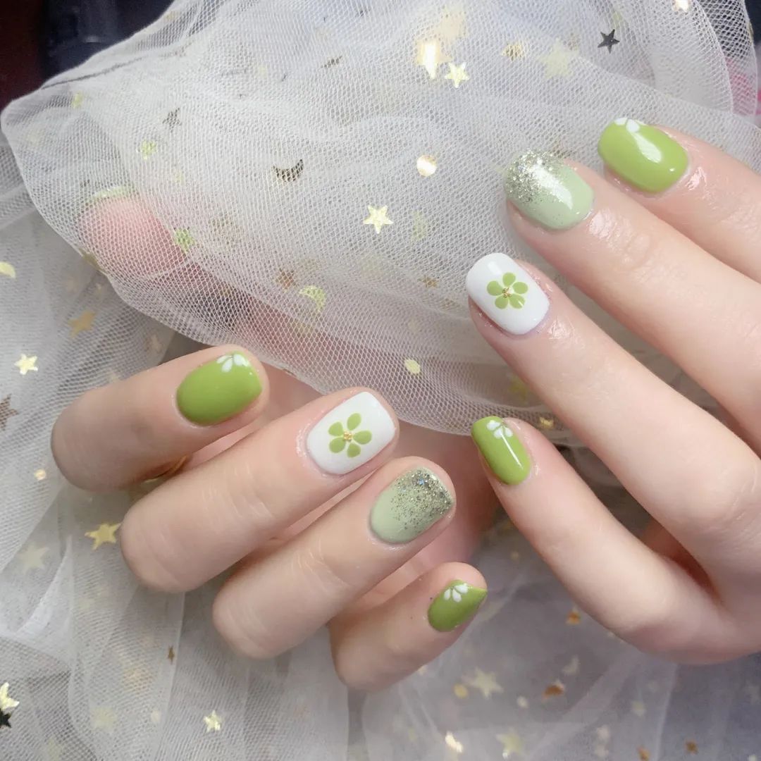 2021年4月做什么美甲色能旺運(yùn)？