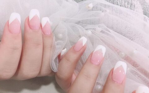 2021年4月做什么美甲色能旺運(yùn)？
