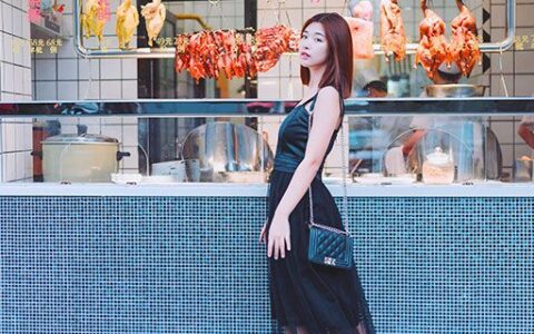 白色衣服會(huì)不會(huì)顯黑 夏天穿什么顏色的衣服好看又顯白