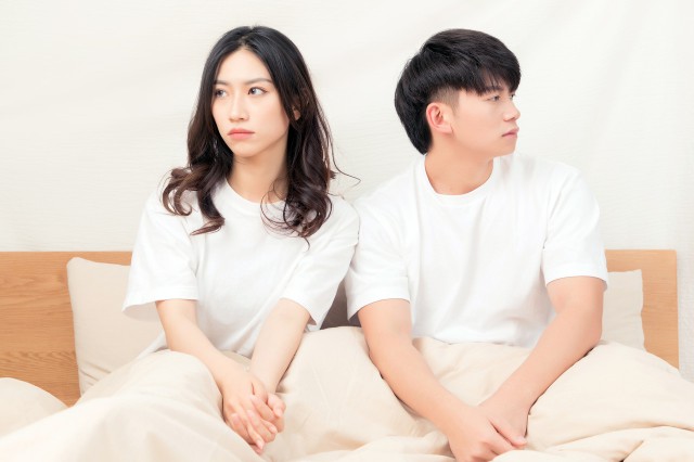 不成熟男生談戀愛表現，不成熟的男生談戀愛會有什么表現