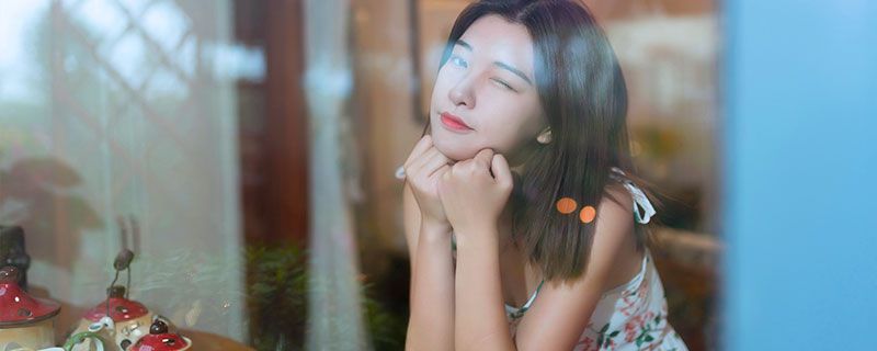 央視記者王冰冰 為什么會(huì)被稱(chēng)為國(guó)民初戀