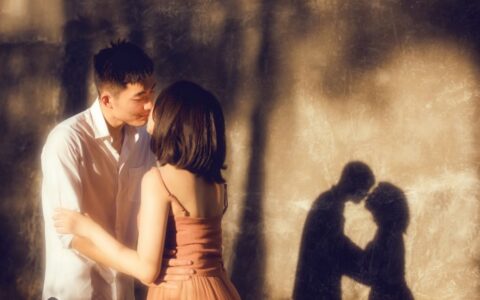 真正喜歡一個(gè)人的感覺(jué)，怎么才是真正喜歡一個(gè)人