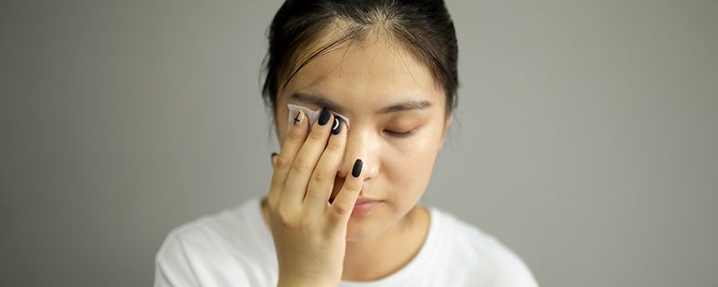 怎樣卸妝有效不傷膚 正確掌握卸妝的程序