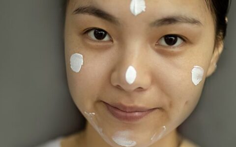 空調(diào)房如何保濕 簡單小竅門keep住水潤肌