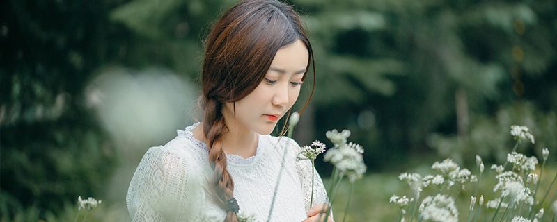 可以自己扎的簡(jiǎn)單發(fā)型 連魚骨辮都不在話下