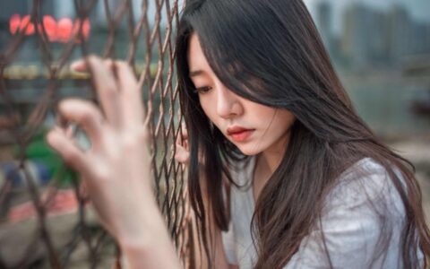 男朋友出軌了怎么辦，女生發(fā)現(xiàn)男友出軌后的正確做法