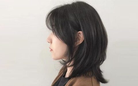 圓臉發(fā)際線高適合什么發(fā)型女生