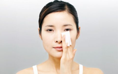 冬天怎么護理皮膚，冬天護理皮膚的方法