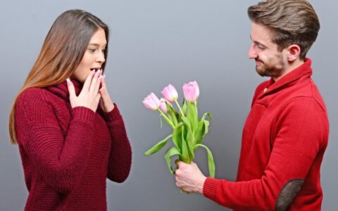 婚姻怎樣經(jīng)營會(huì)越來越好，女人要學(xué)會(huì)這樣去經(jīng)營自己的婚姻