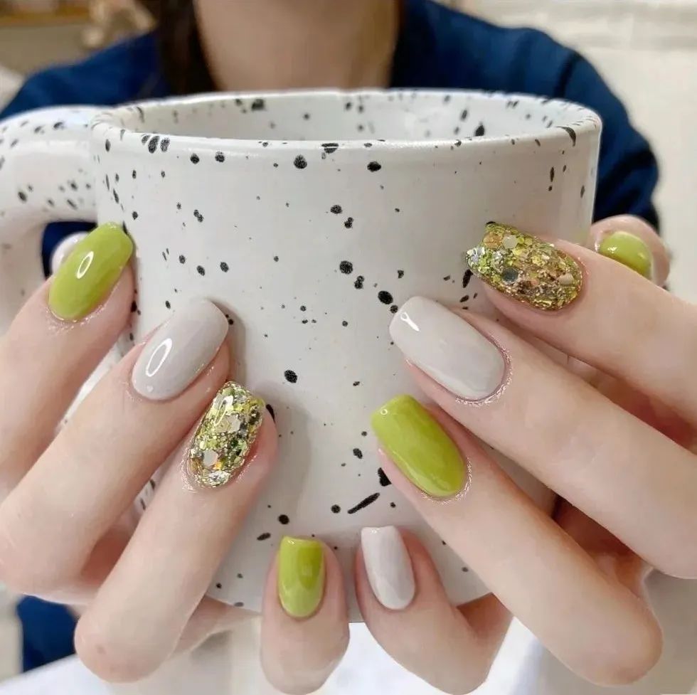 近期（2022夏季）點(diǎn)贊量最高的30款美甲推薦！