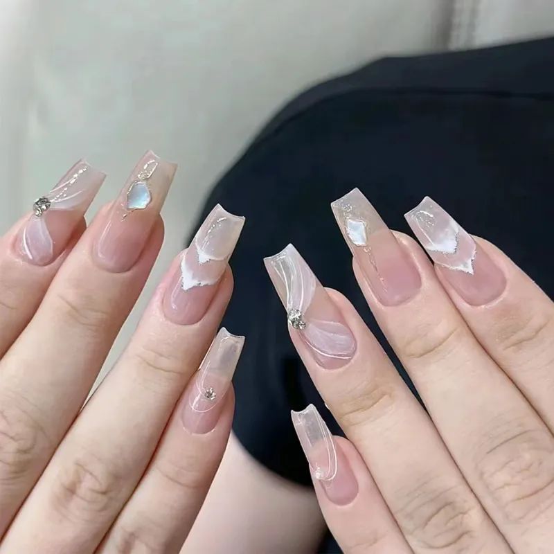 初秋美甲，就應該這樣仙仙玉玉的