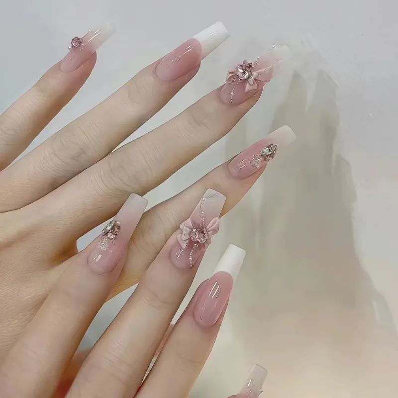 初秋美甲，就應該這樣仙仙玉玉的