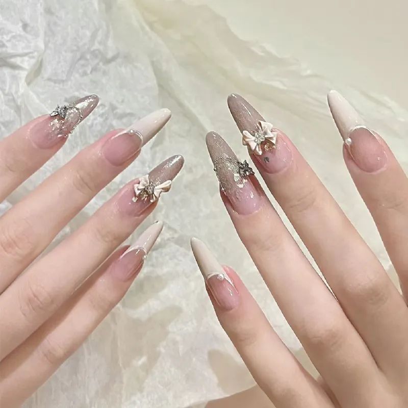初秋美甲，就應該這樣仙仙玉玉的