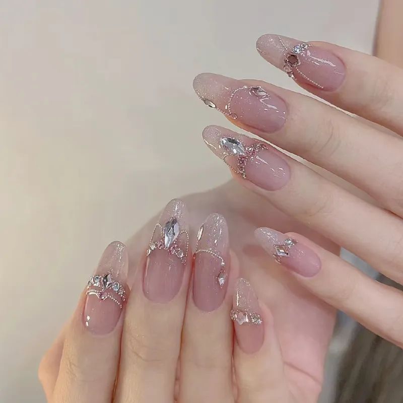 初秋美甲，就應該這樣仙仙玉玉的