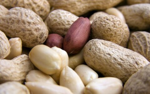 花生米怎么做熱量少一些，減肥花生米怎么做？